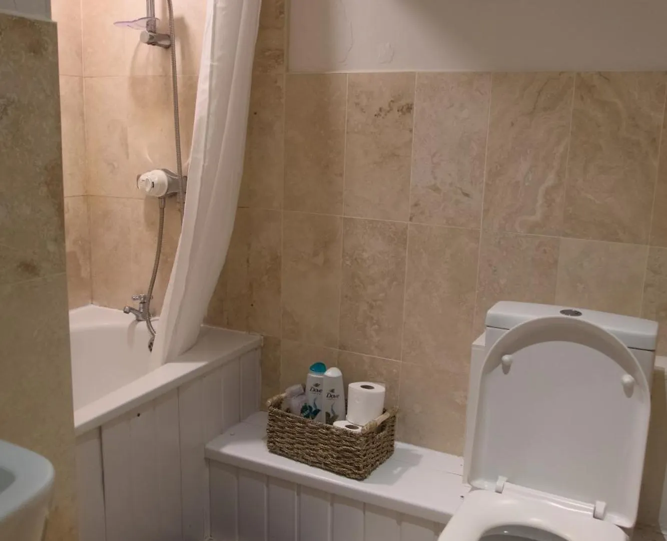 2 Bedroom Apartment - The Ruby Cheltenham