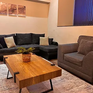 Chic Central, Relaxing, Restful, Retreat, Heated Floors, High Ceiling, Open Plan, Centre, 1br Sheffield