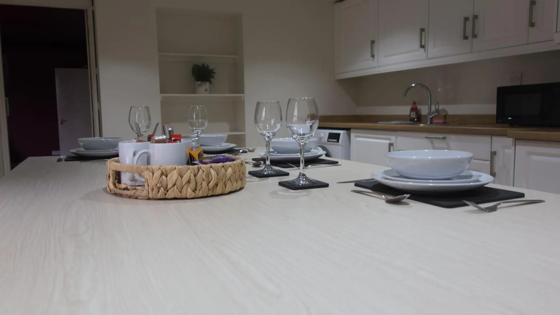 2 Bedroom Apartment - The Ruby Cheltenham